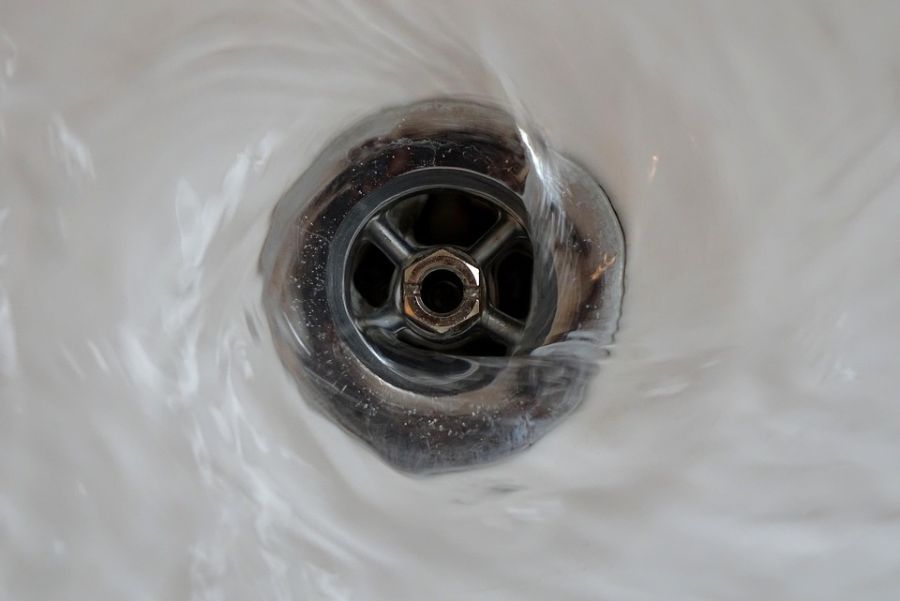 What Are the Risks of Using an Unlicensed Emergency Plumber?