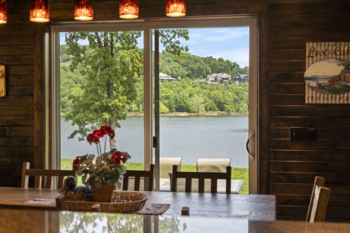 Cabins near Branson MO